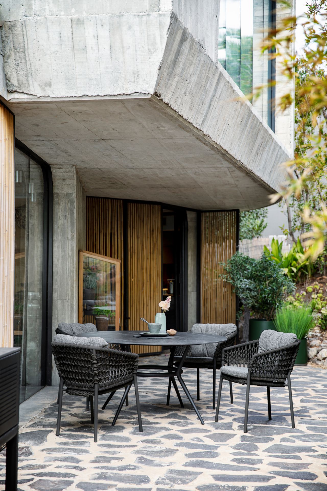 Basket/Moments/Ocean Outdoor Cushion for Armchair Cane-Line Sand