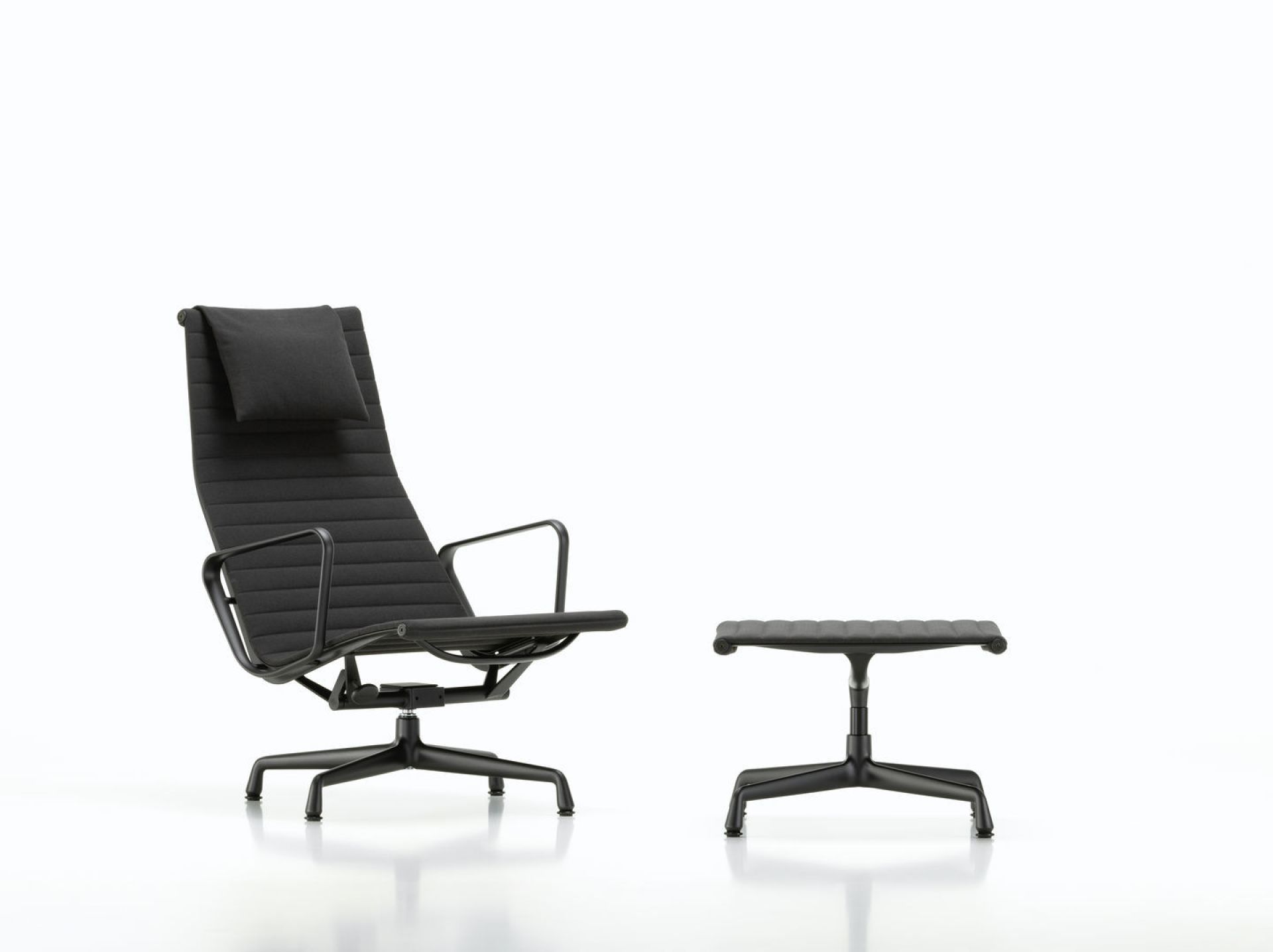 Aluminium Chair EA124 / EA 124 Armchair Vitra