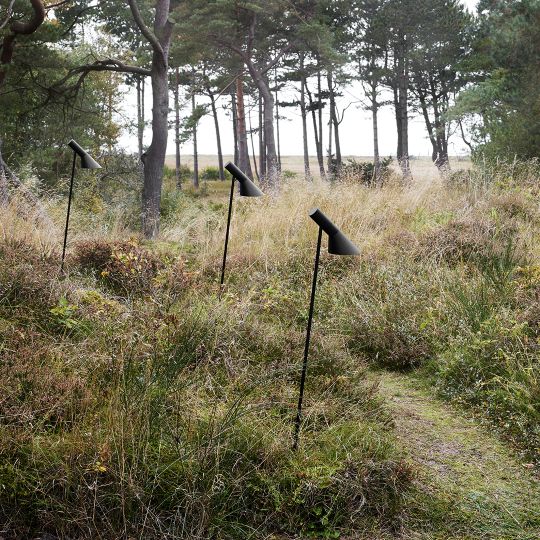 AJ Garden Bollard Light Long Louis Poulsen