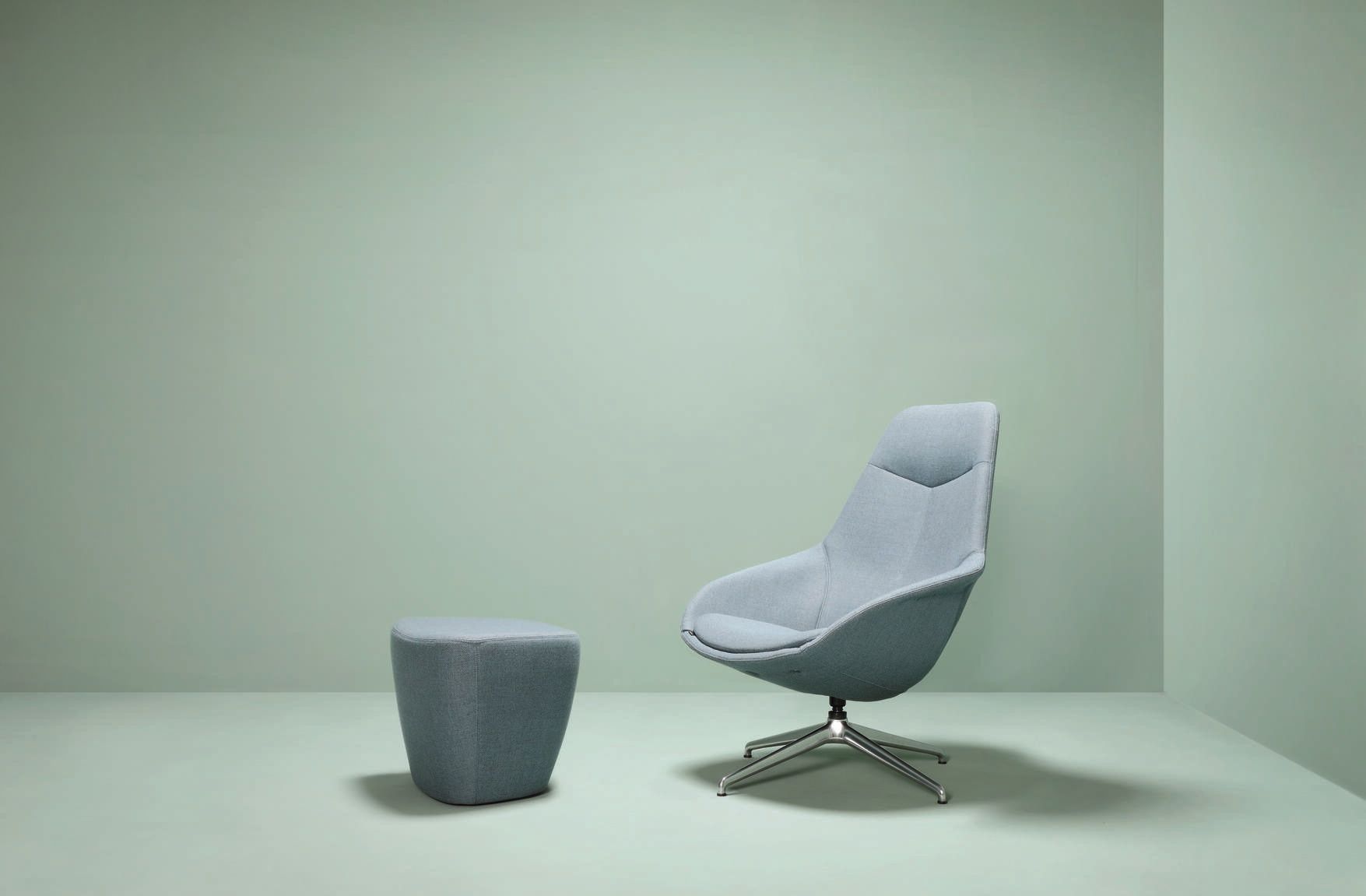 Yonda Lounge chair Wilkhahn 