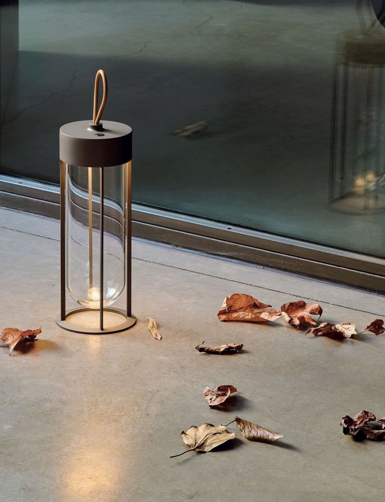 In Vitro Unplugged Battery lamp / Table lamp Flos Black