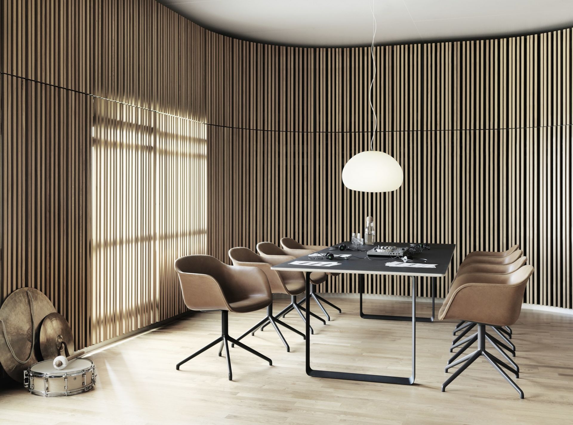 Fluid Pendant Lamp Small Muuto