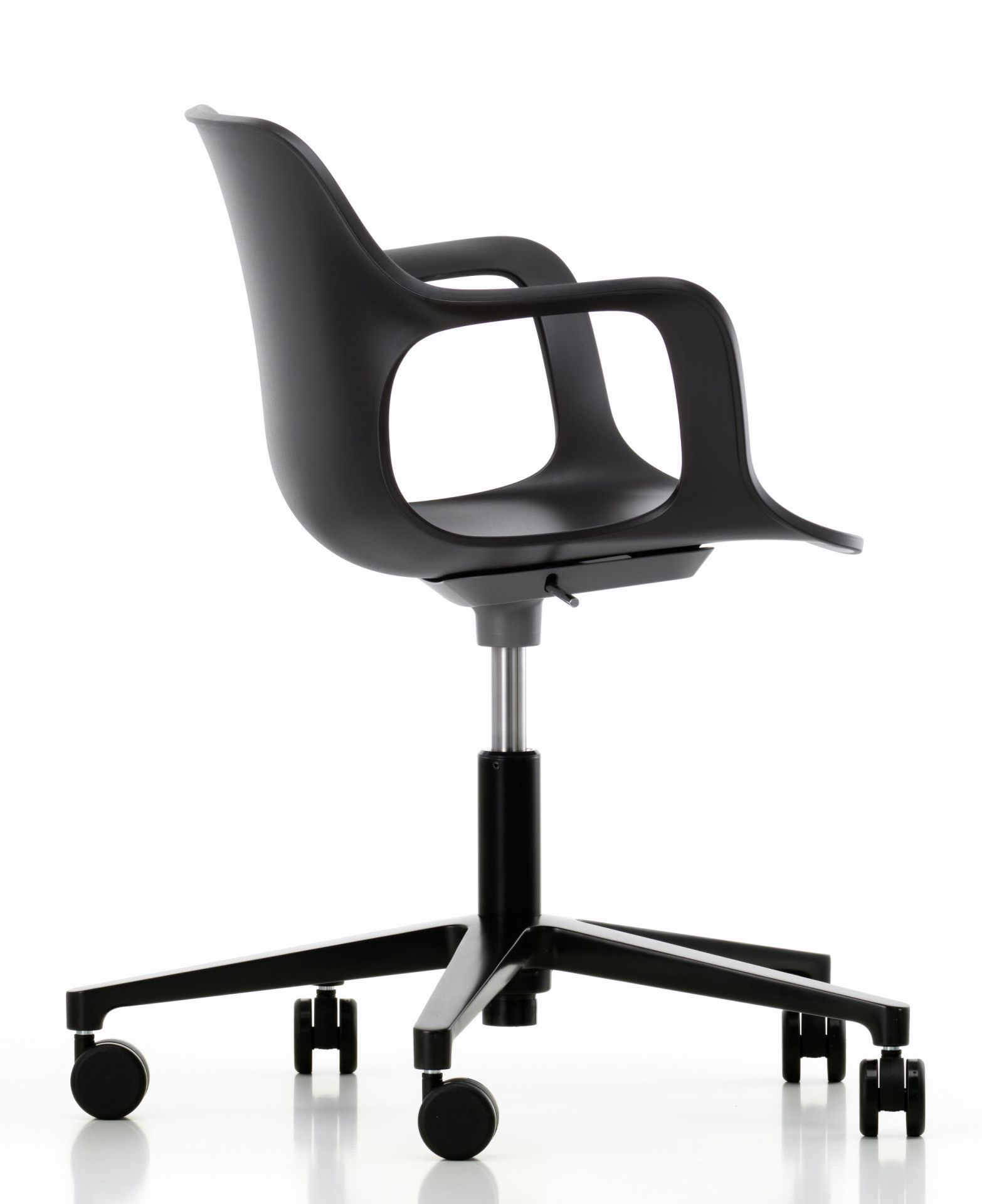 Hal RE Armchair Studio swivel chair Vitra