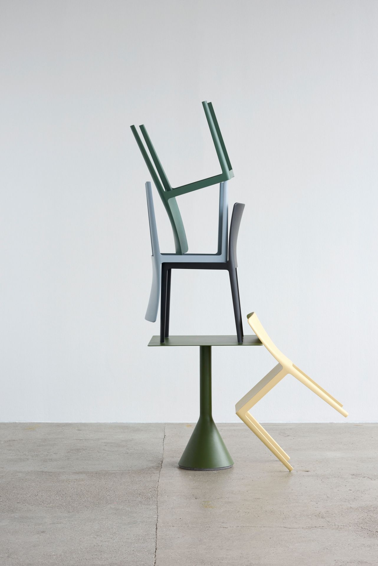 Élémentaire / Elementaire Chair Outdoor Anthrazit Hay SINGLE PIECES