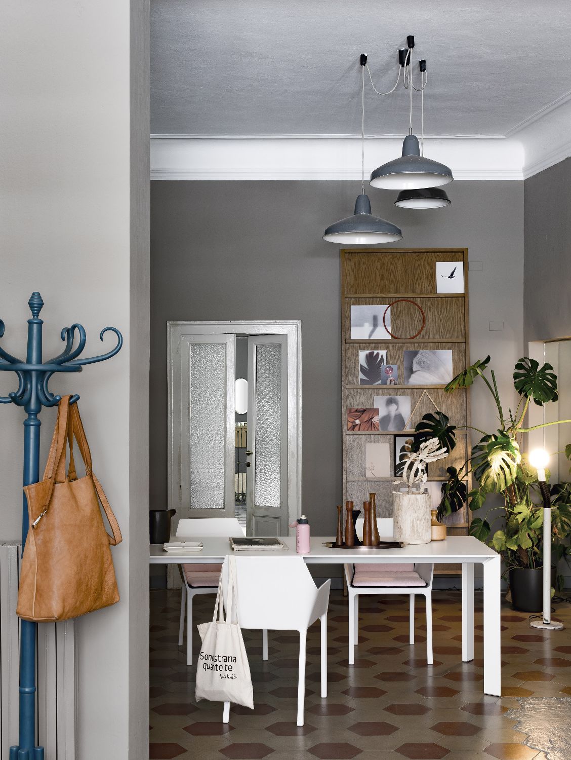Nori dining table Kristalia