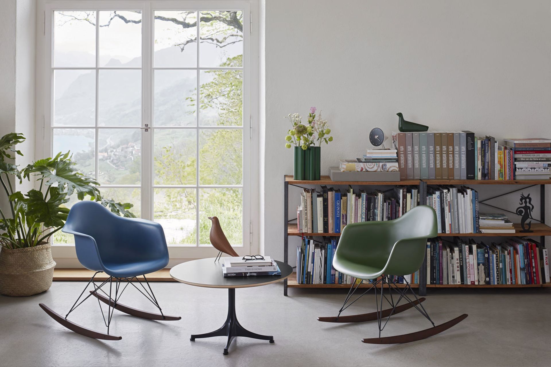 Eames Plastic Arm Rocking Chair RAR Rocking Chair Vitra