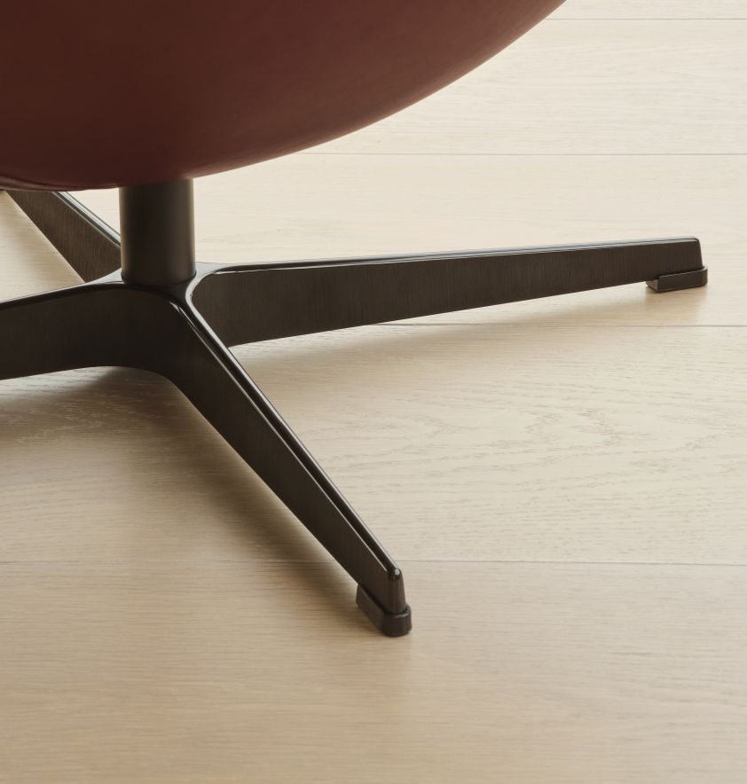 The Egg / Egg Chair Armchair Fritz Hansen Anniversary Model