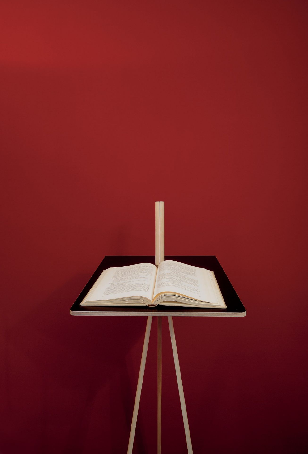 Der kleine Lehner standing console Nils Holger Moormann
