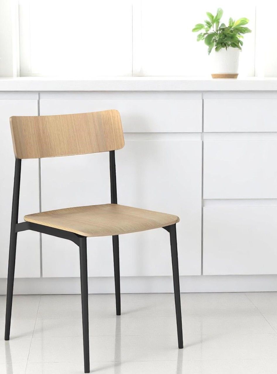 Cult-Wood Chair Segis chair 