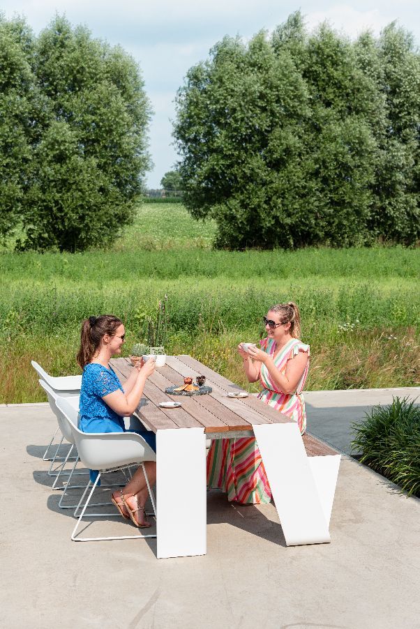 Hopper Combo AA outdoor bench Extremis