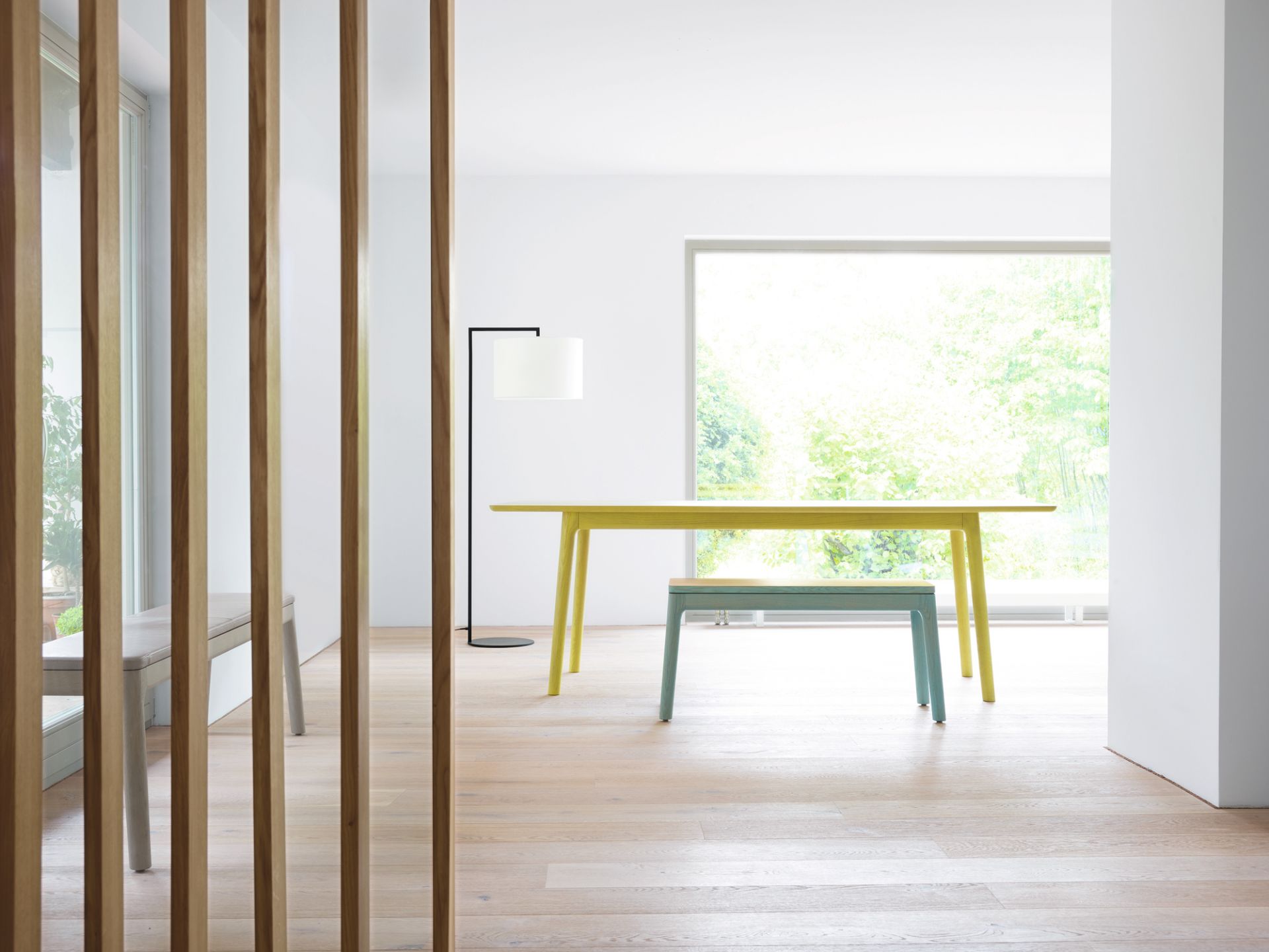 Read Noon floor lamp Zeitraum