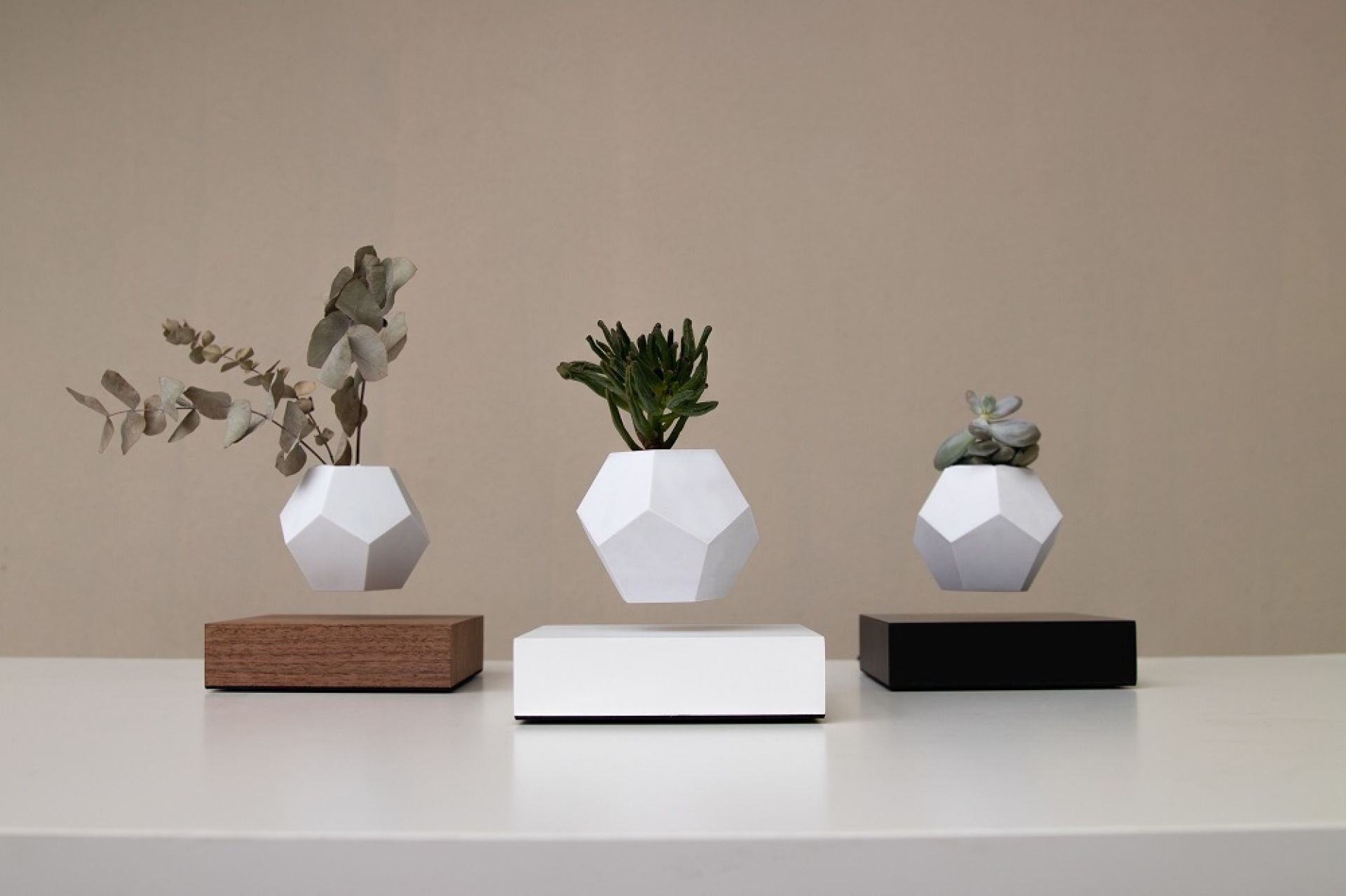 Lyfe floating Vase Klein & More Maple white SINGLE PIECES