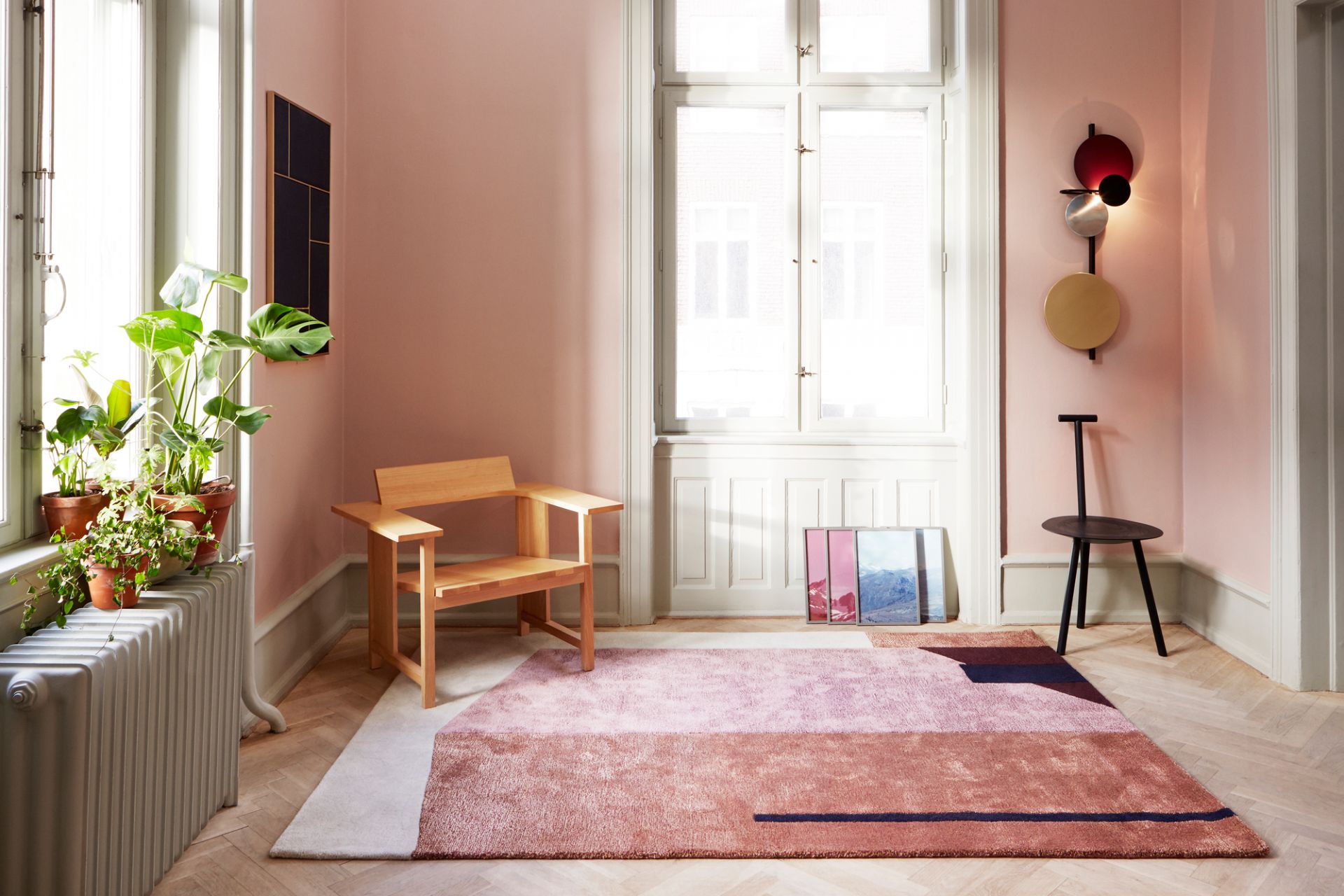 Arqui Rug 1 300x200 Please Wait to be Seated