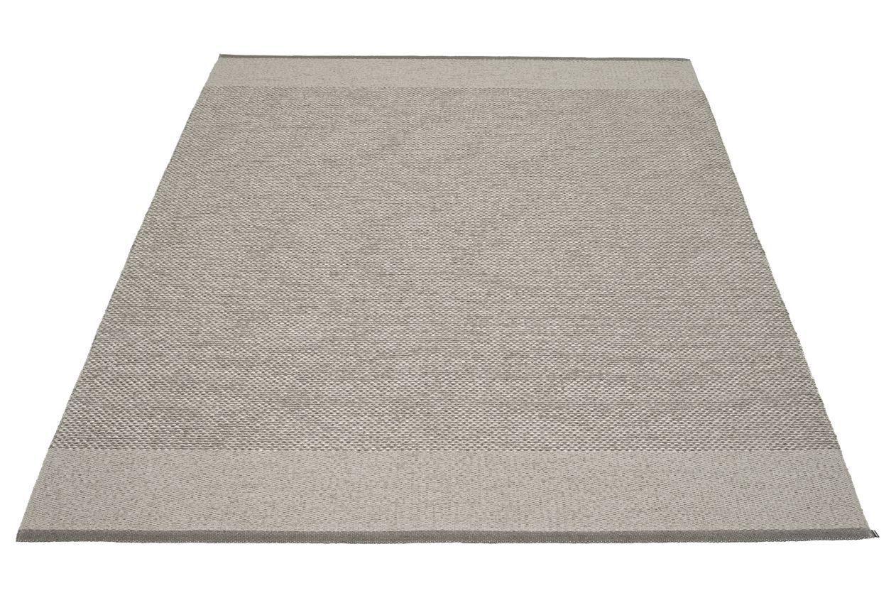 Edit Rug 140 x 200cm Pappelina