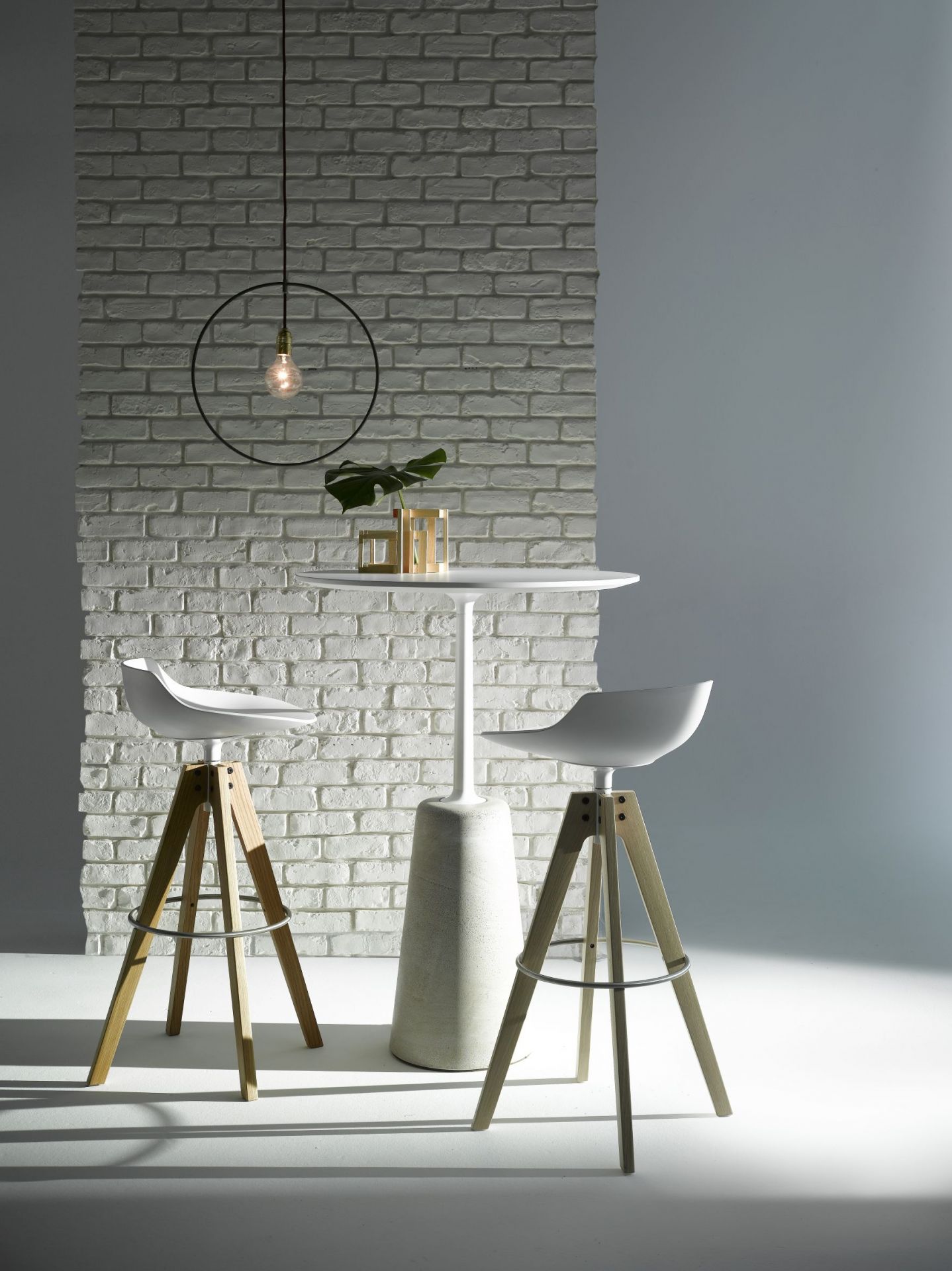 Rock Table Bar Table Concrete MDF Italia