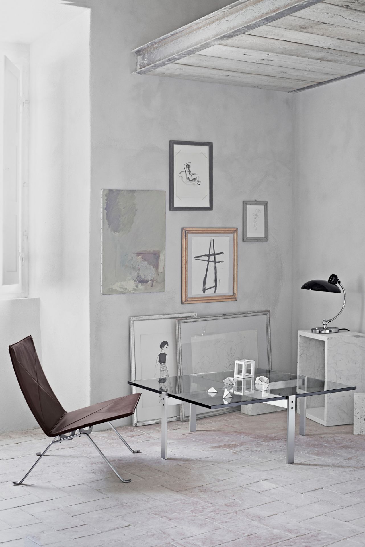 6631 T Luxus Table lamp KAISER idell Fritz Hansen white