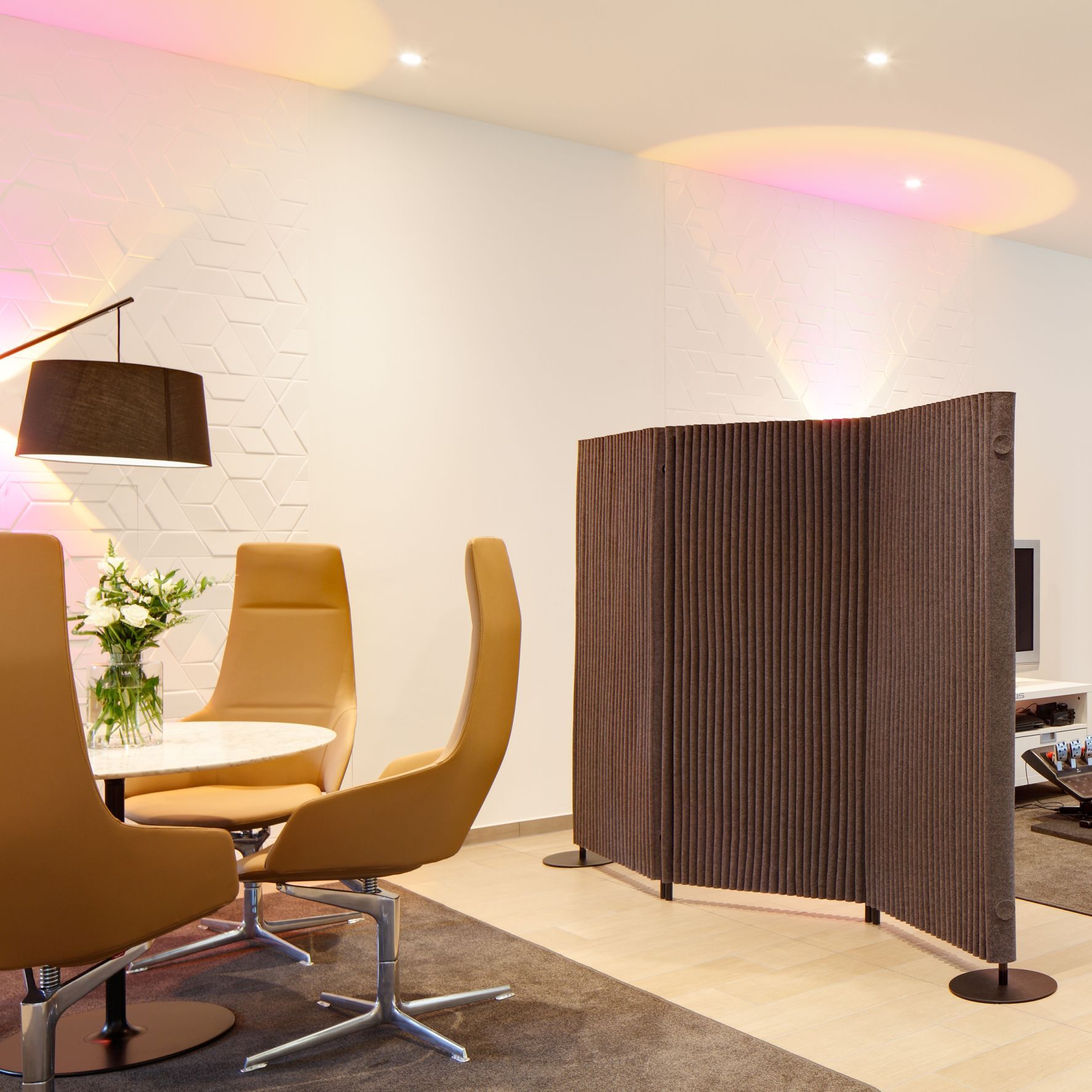 Wave screen 2 elements with 2 plate feet incl. 2 connectors Hey Sign