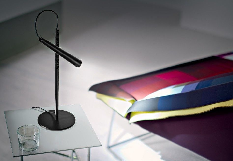 Magneto LED table lamp Foscarini