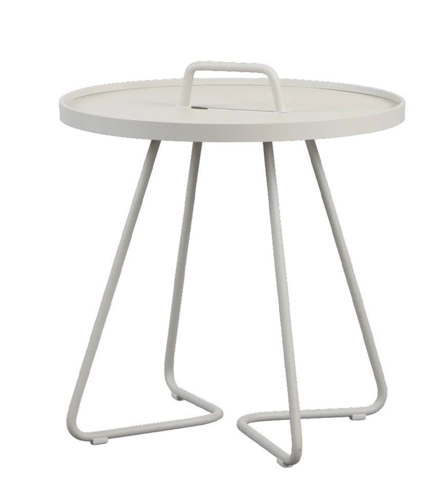 On-The-Move Outdoor side table small Cane-Line