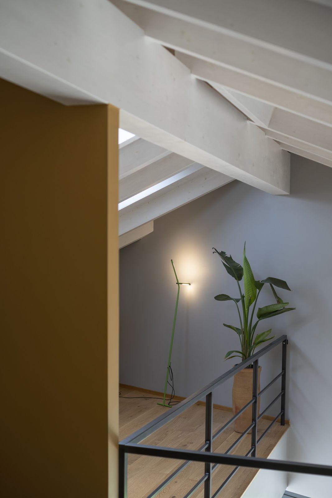 Gru Floor lamp black Martinelli Luce