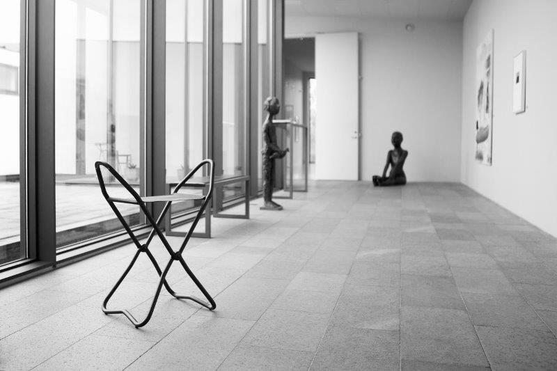 Stockholm II Stool, Folding Stool / Museum Stool black Lectus