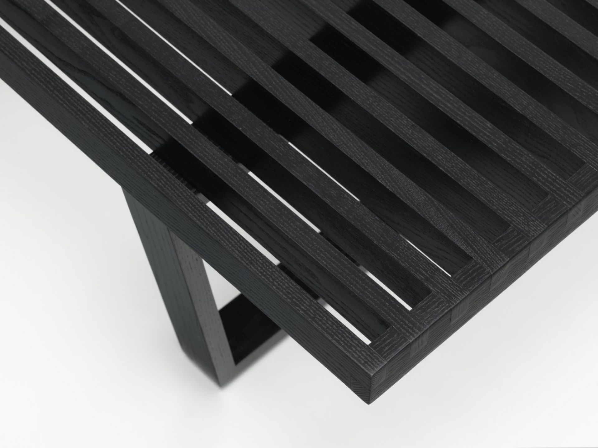 Nelson Bench Vitra