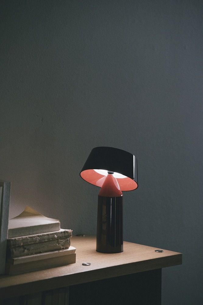 Bicoca Portable lamp Table lamp Marset