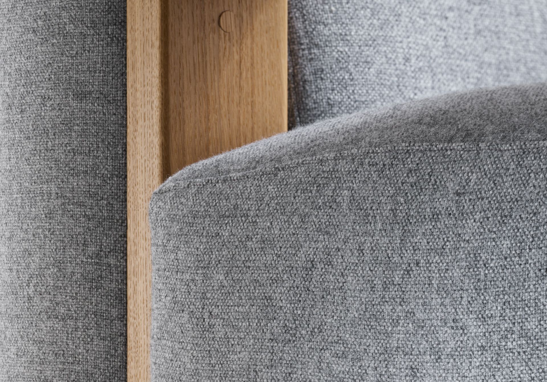 Gropius F51 Armchair Bauhaus Reedition Tecta Hallingdal 130 Grey / solid oak frame