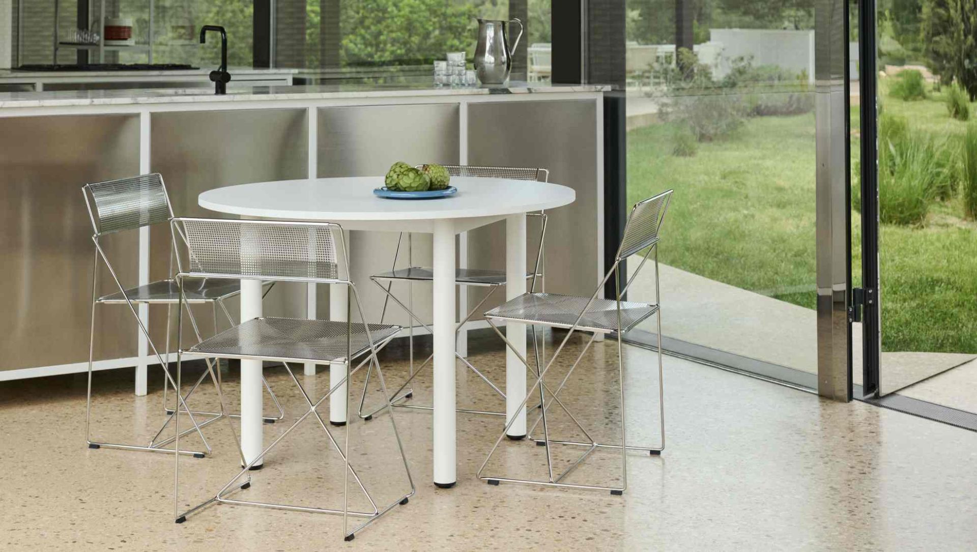 Annex Table Round Dining Table Hay