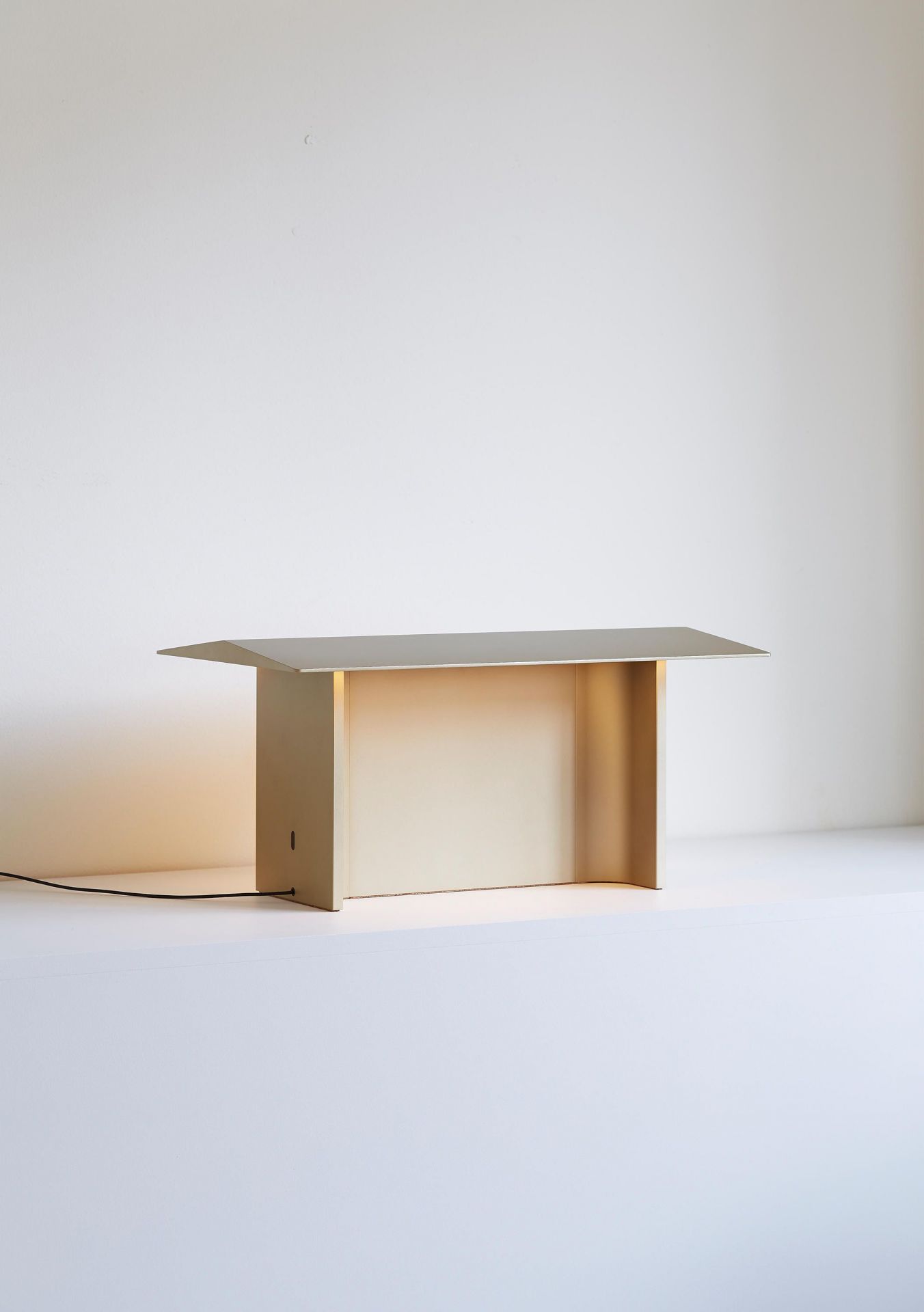 D98 Fienile Table lamp Luceplan