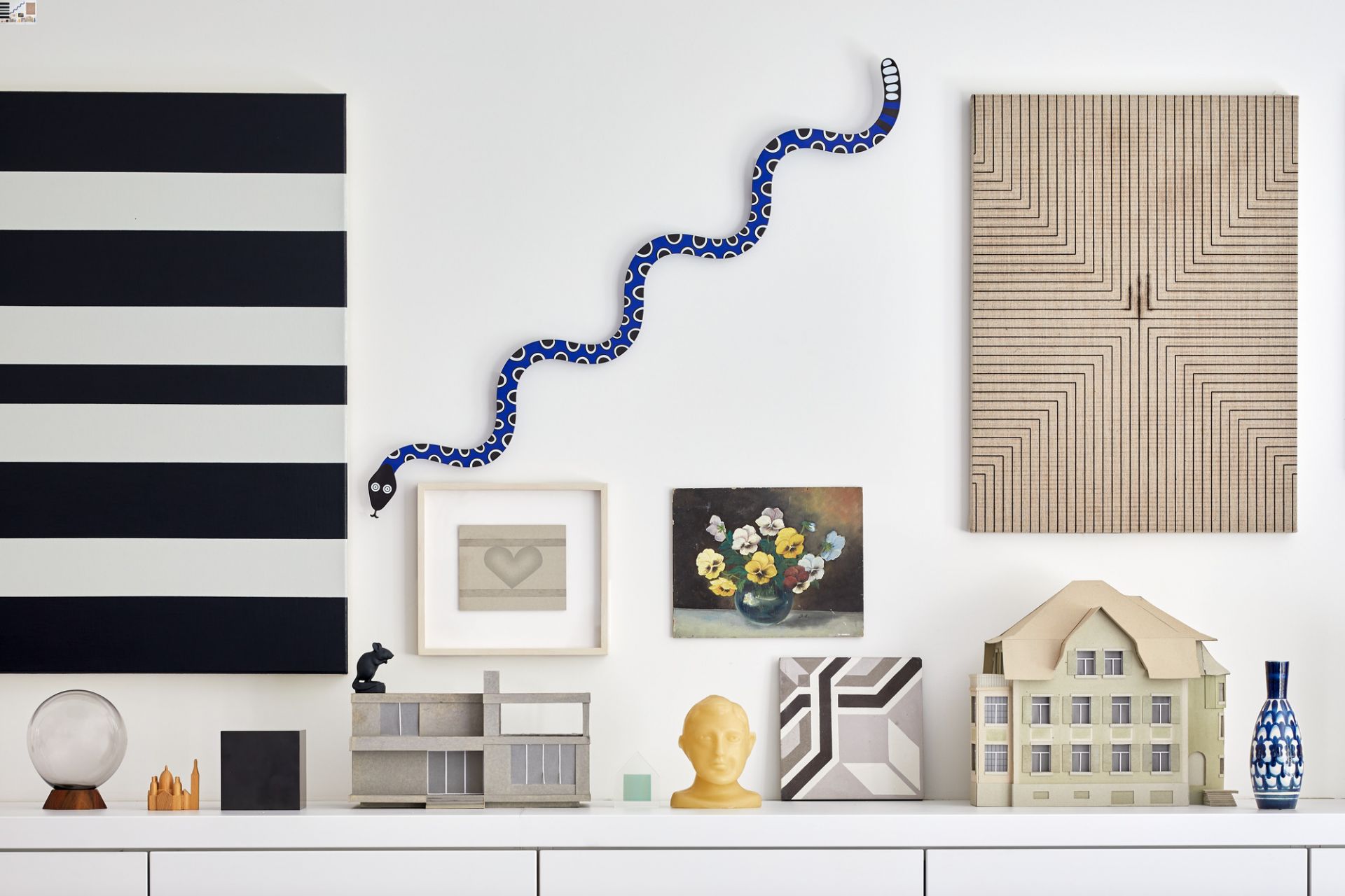Metal Wall Relief Magic Snake Vitra