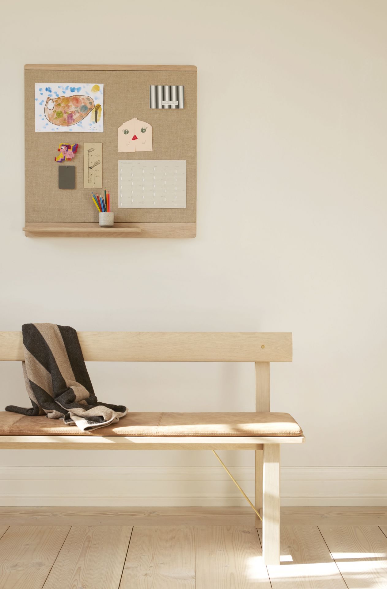 Position Bench Oak oiled Form & Refine