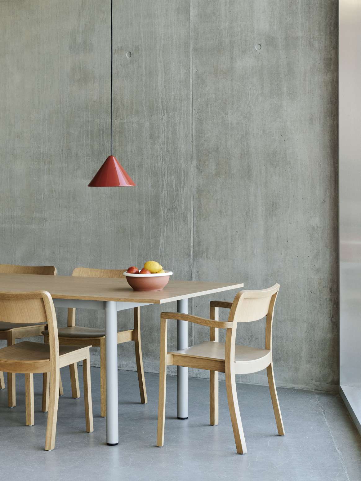 Annex Table Overhang dining table Hay  