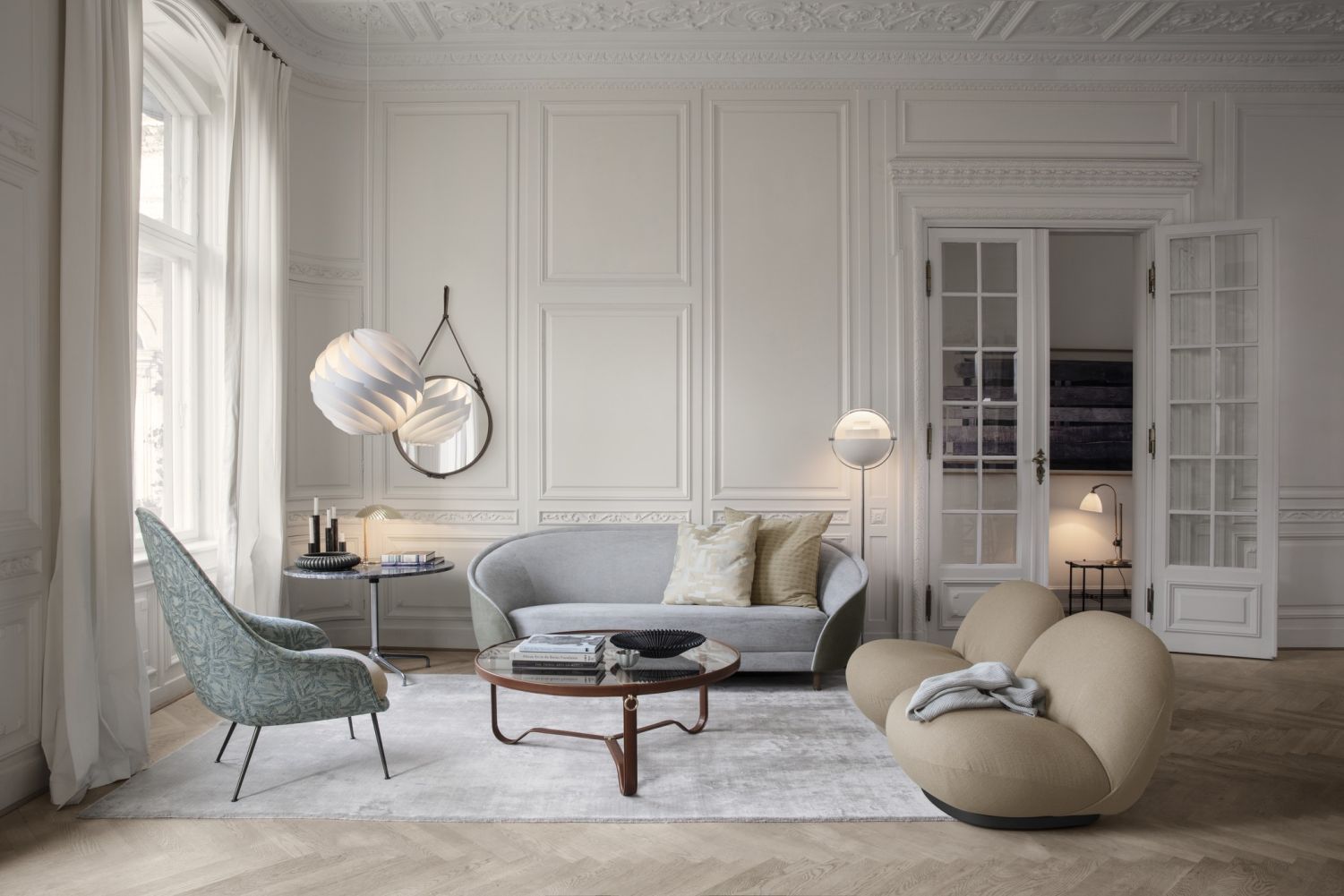 5321 Table Lamp Gubi