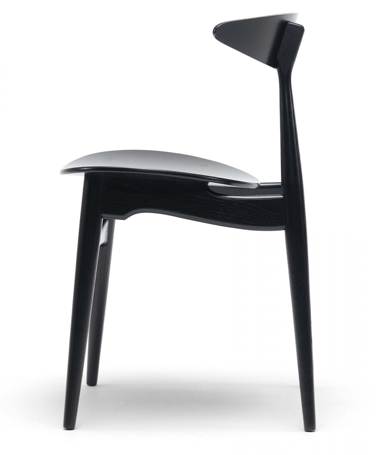 CH33 unpadded chair Carl Hansen & Søn