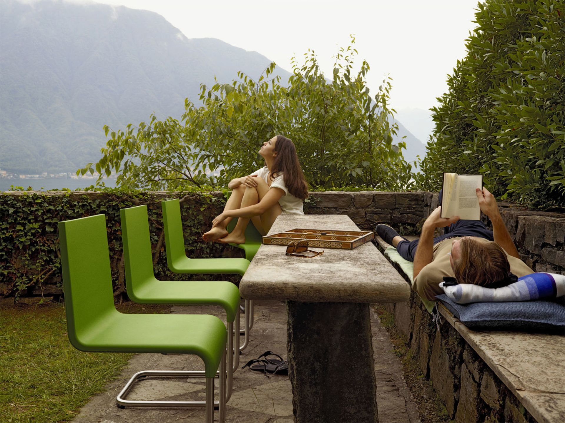 .05 Chair Stackable Vitra