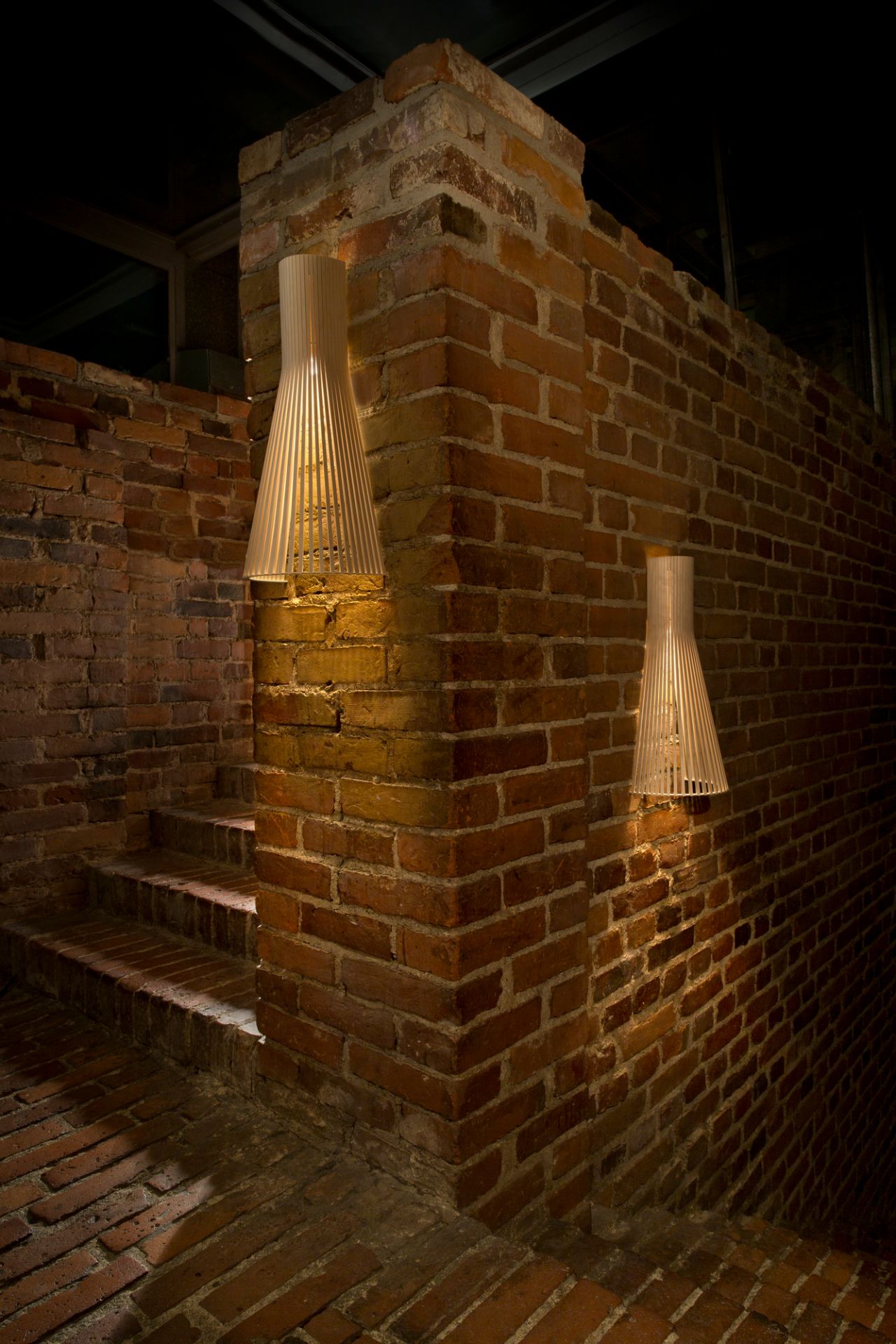 Secto 4230 LED Wall lamp Secto Design Birch