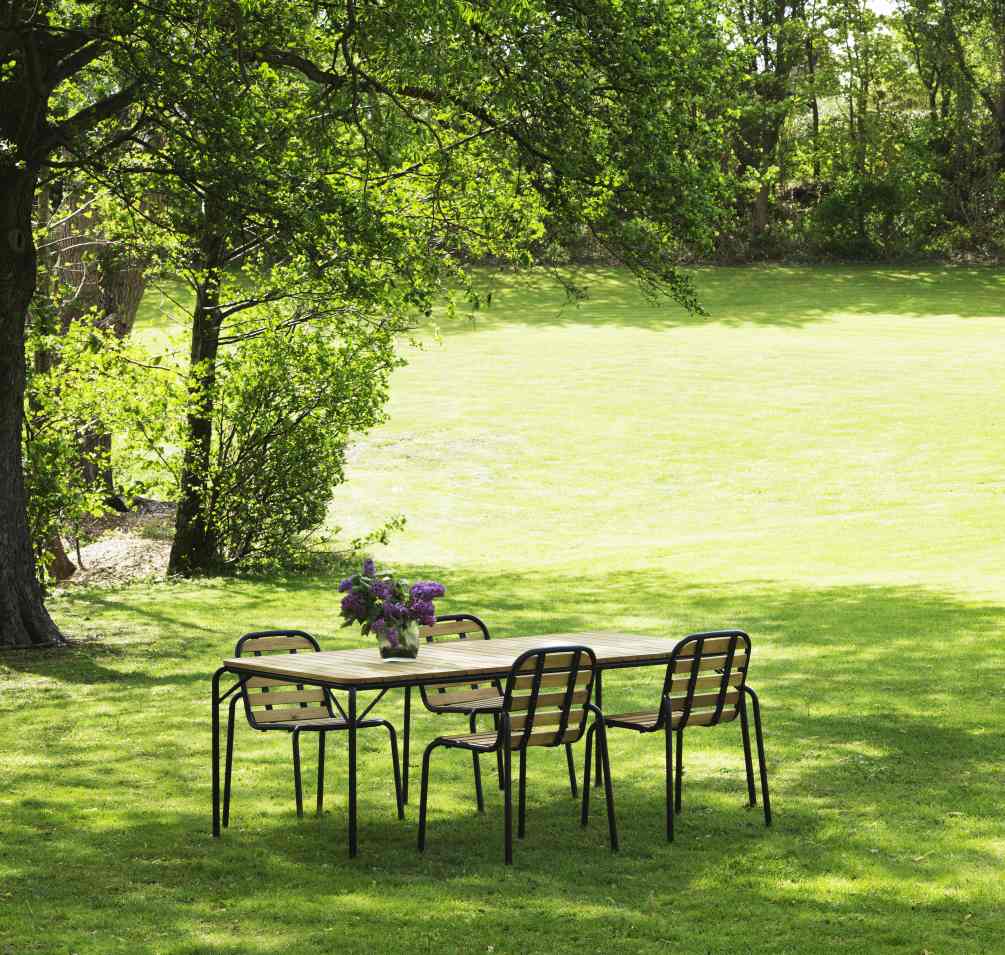 Vig Table 90 x 200 cm Table Outdoor Normann Copenhagen  