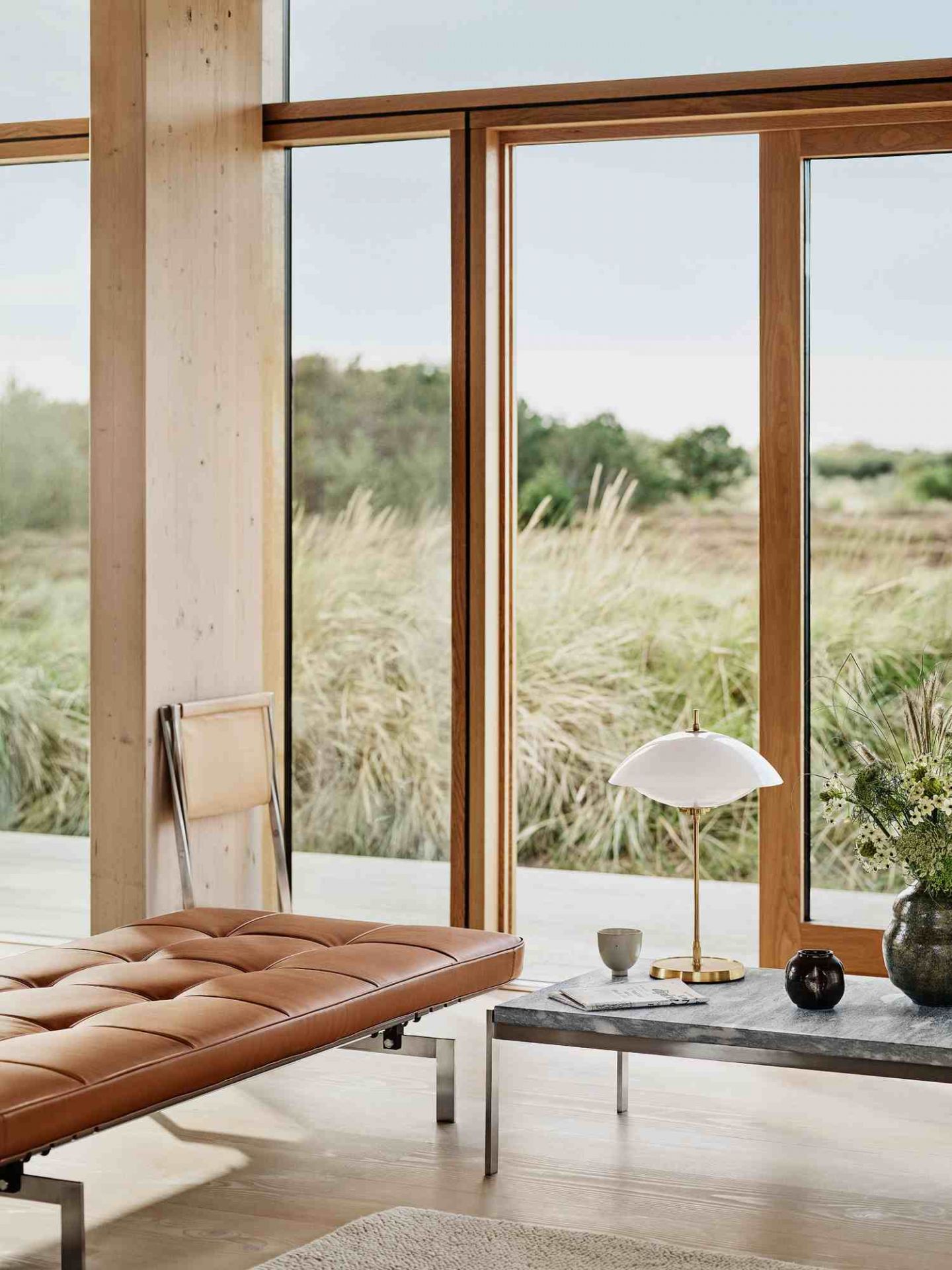 Clam Table lamp Fritz Hansen table lamp