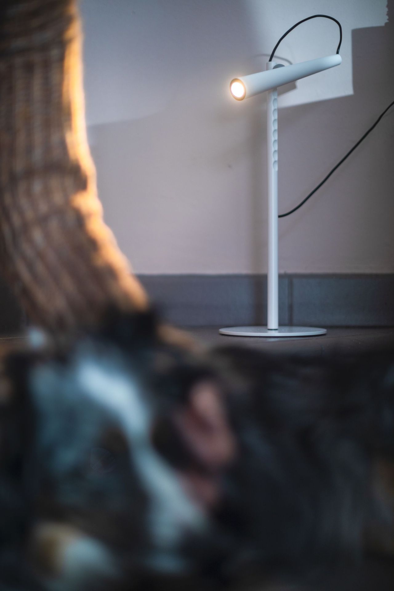 Magneto LED table lamp Foscarini