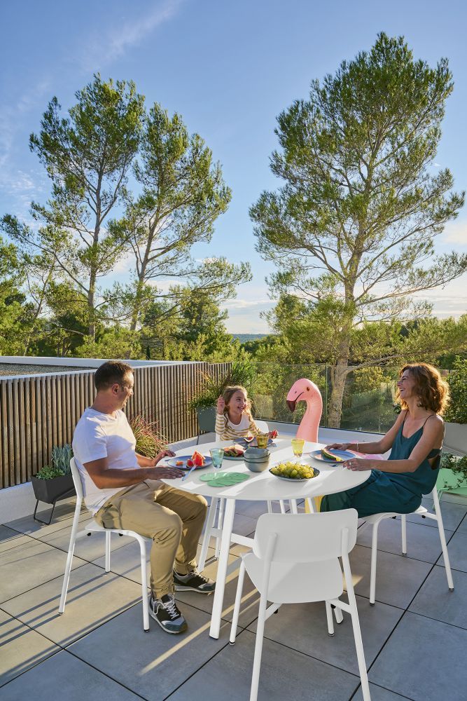 SO'O Outdoor Dining Table Fermob SO'O Outdoor Dining Table Fermob