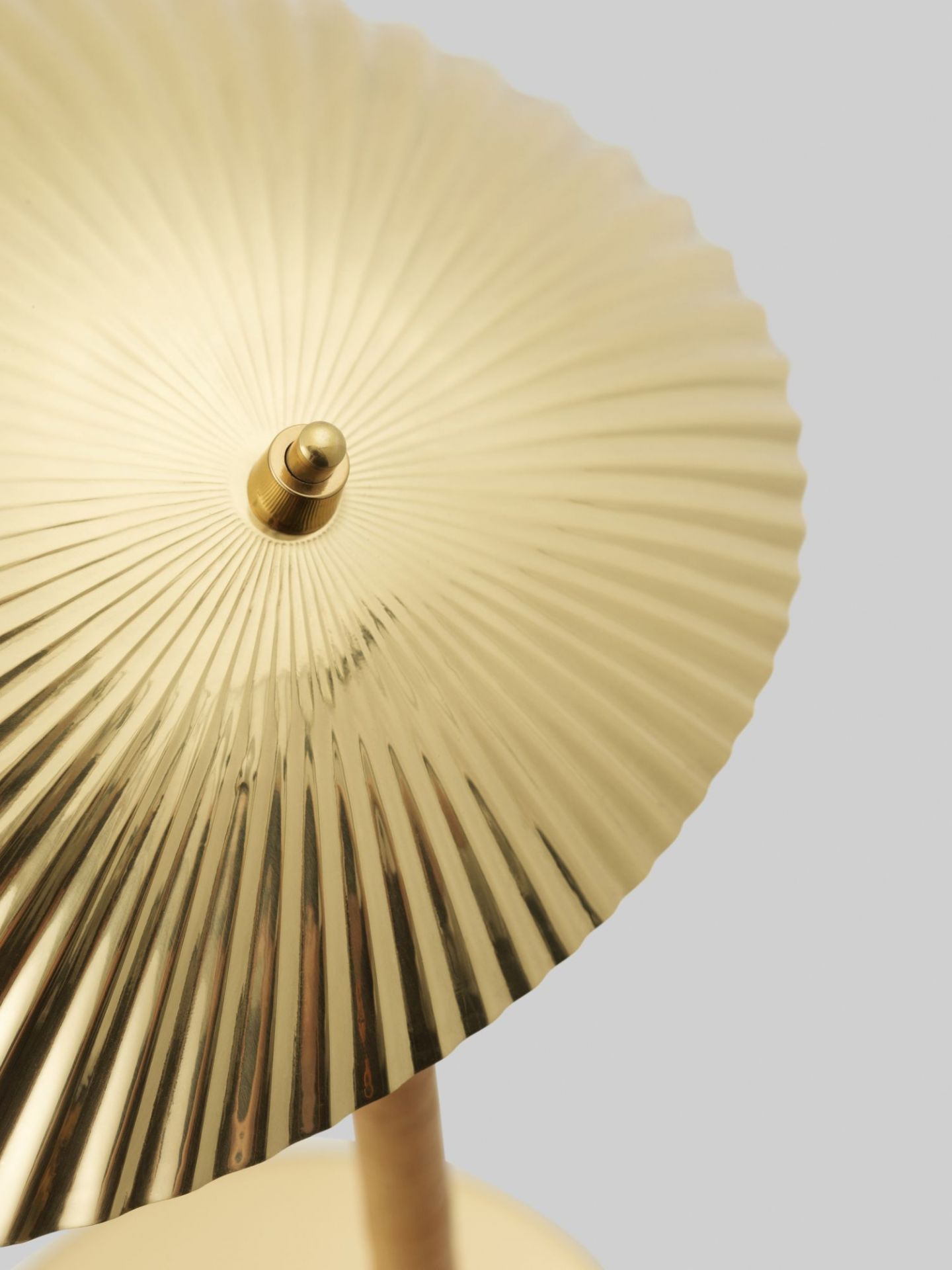5321 Table Lamp Gubi