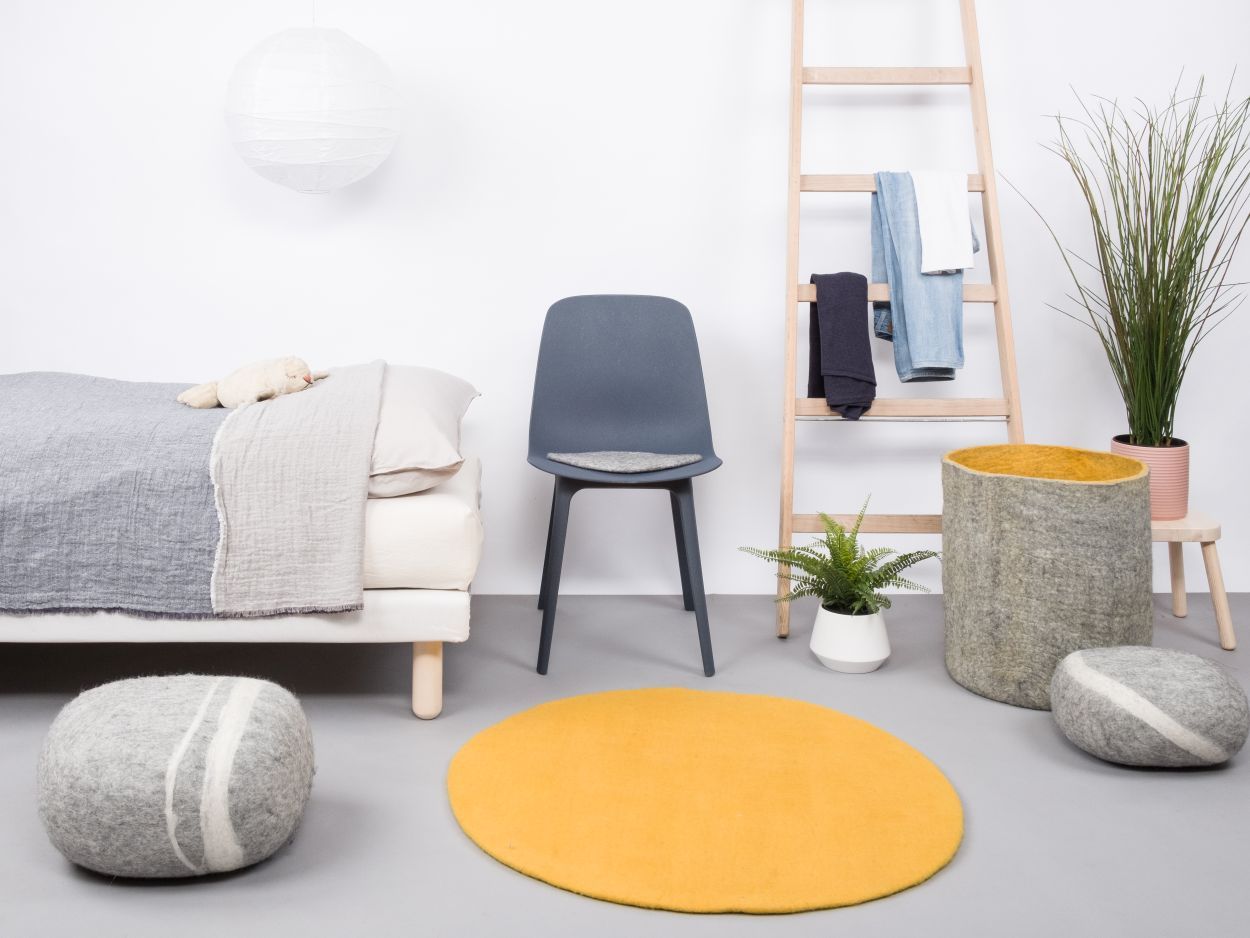 Mono Round Felt Rug Ø 160 cm myfelt Klara (mustard yellow)
