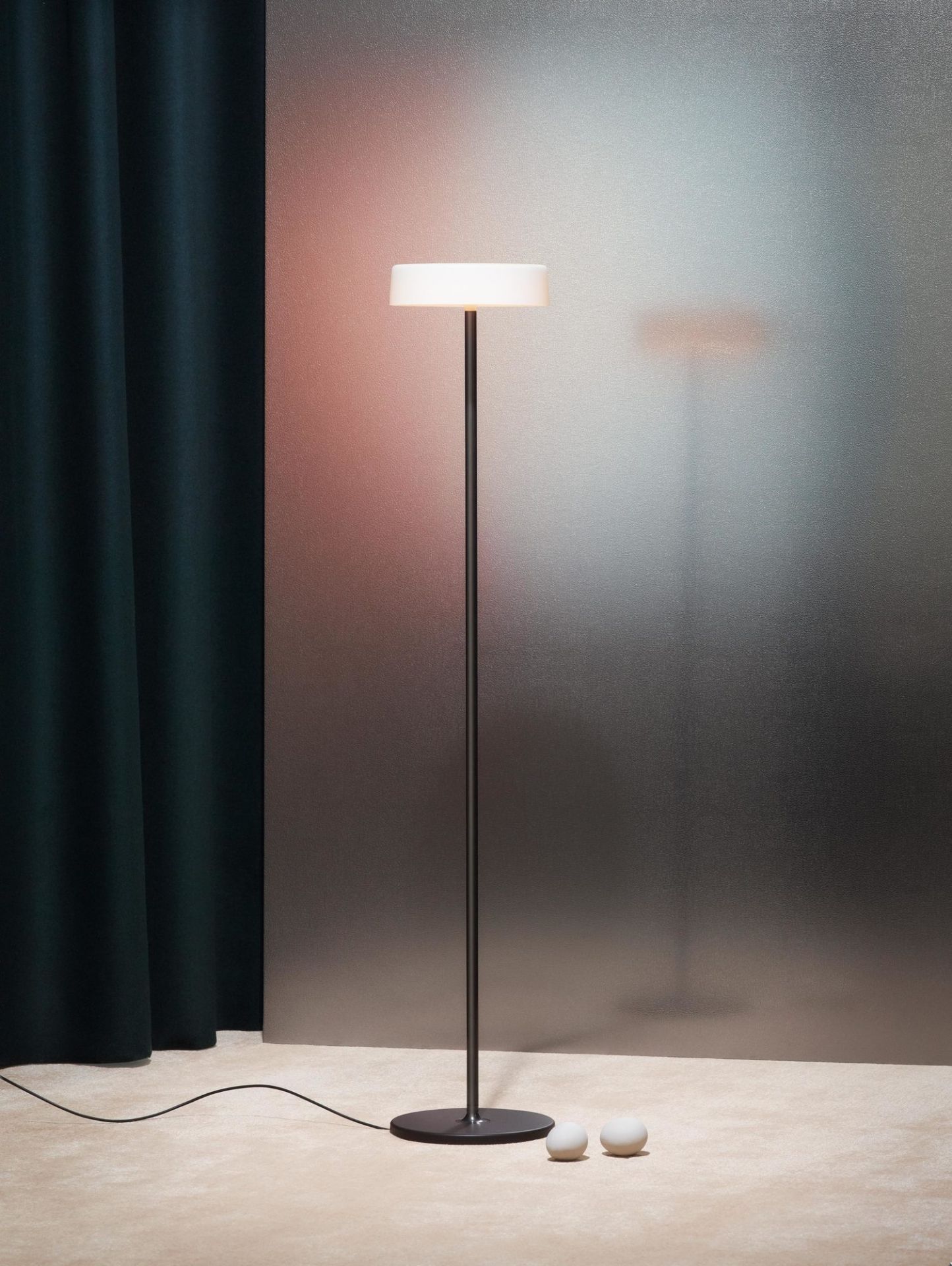 Sixteen Floor Lamp Tobias Grau, Sixtine Bar & Counter Stool