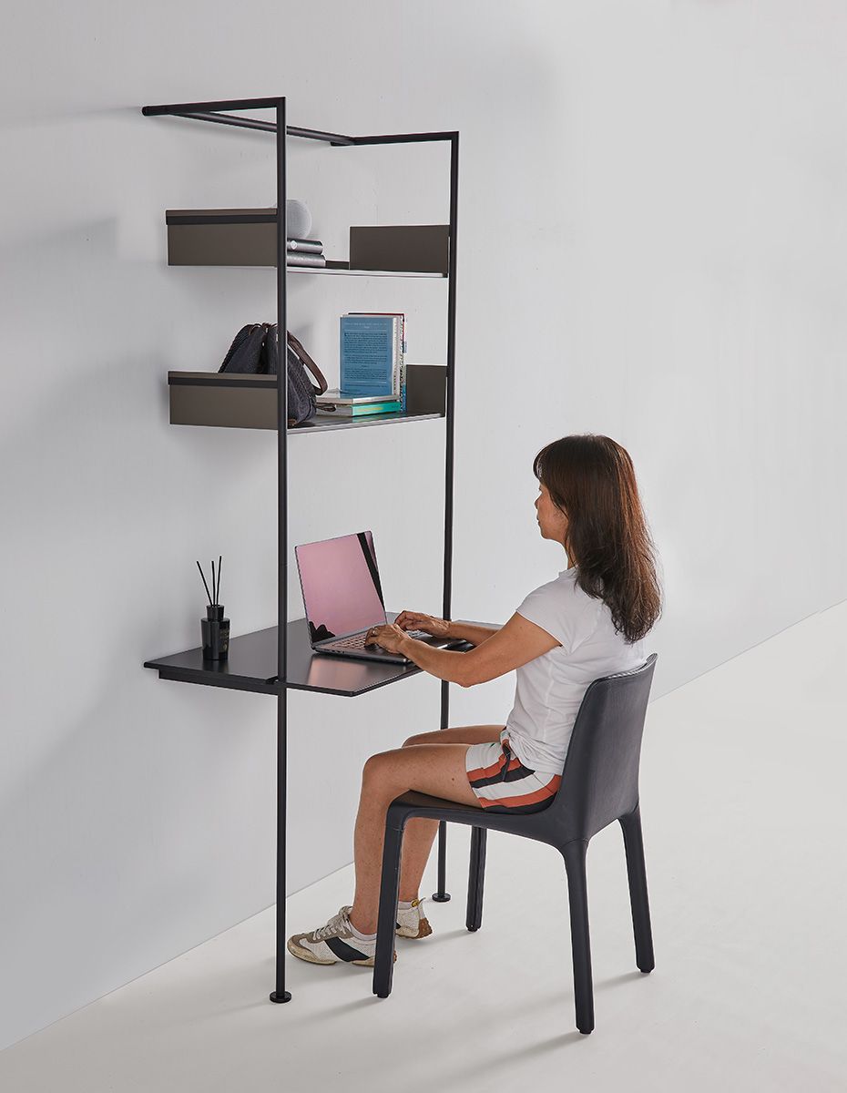 Pool Desk Work table / Leaning shelf Mox