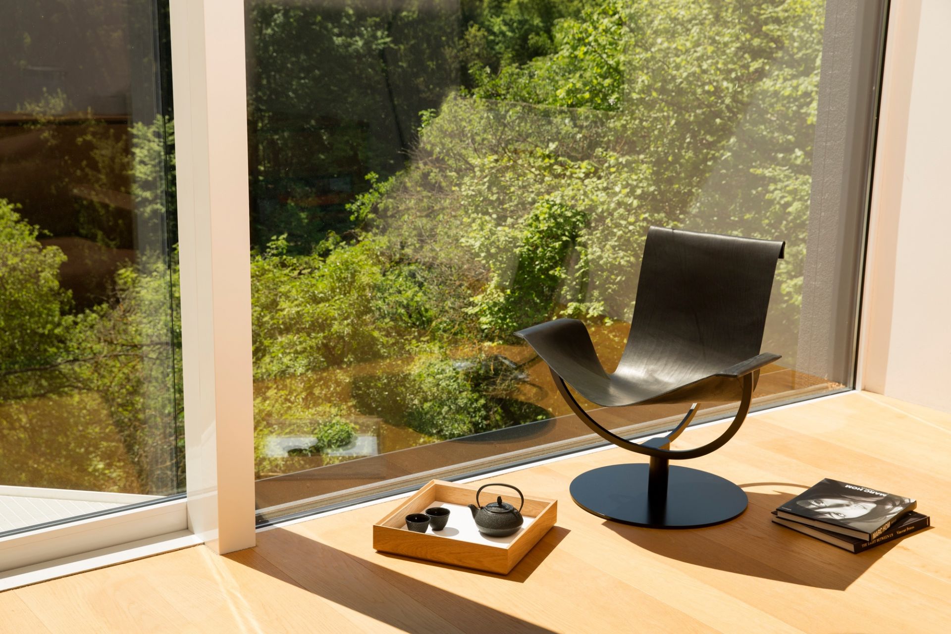Arch Chair Armchair Core Leather Black Favius